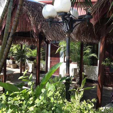 Villa Sisavad Guesthouse-3